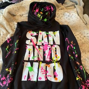 San Antonio sweatshirt size M